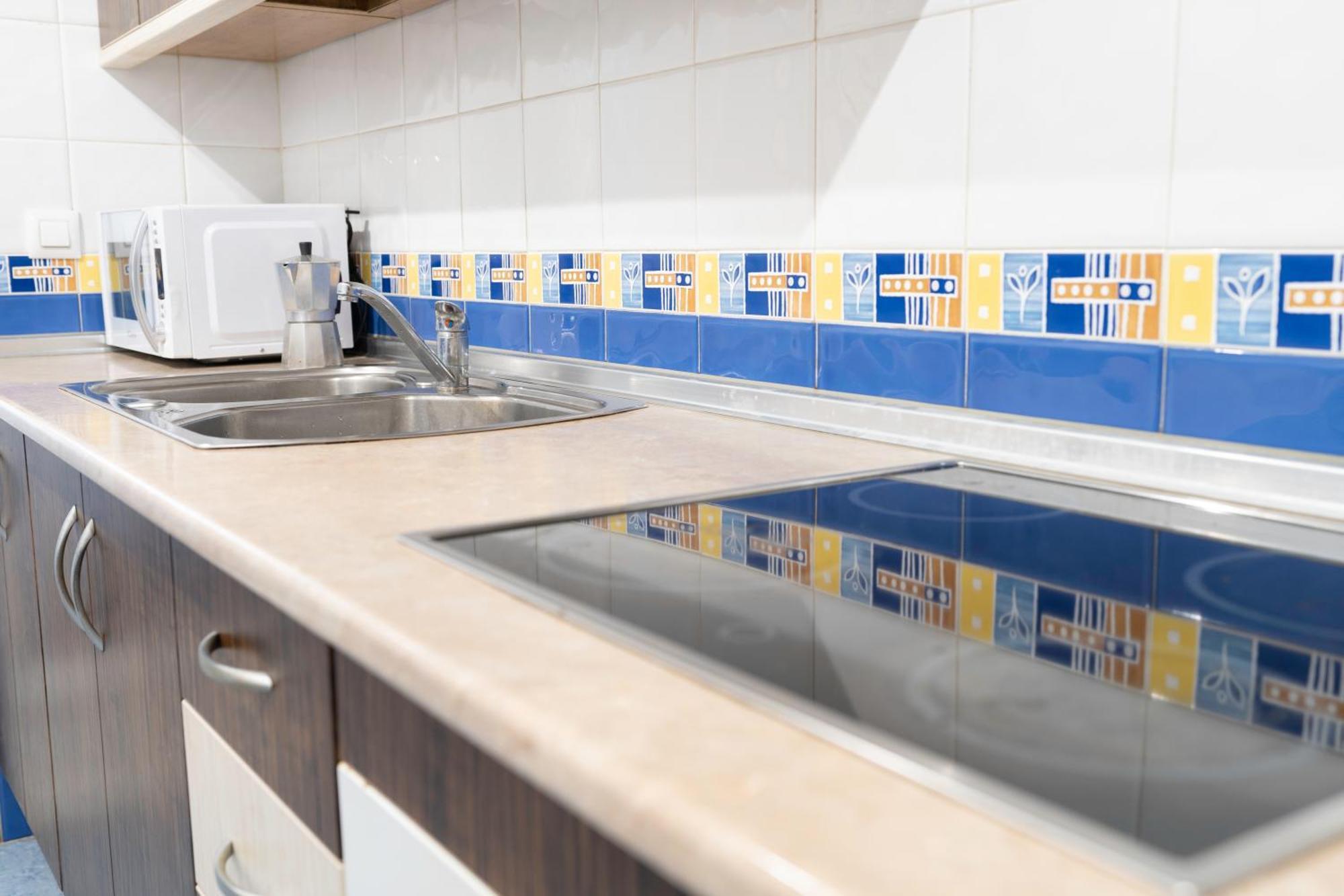 Urban Bliss, Precioso Apartamento A 6 Kms De Granada Centro Churriana de la Vega ภายนอก รูปภาพ